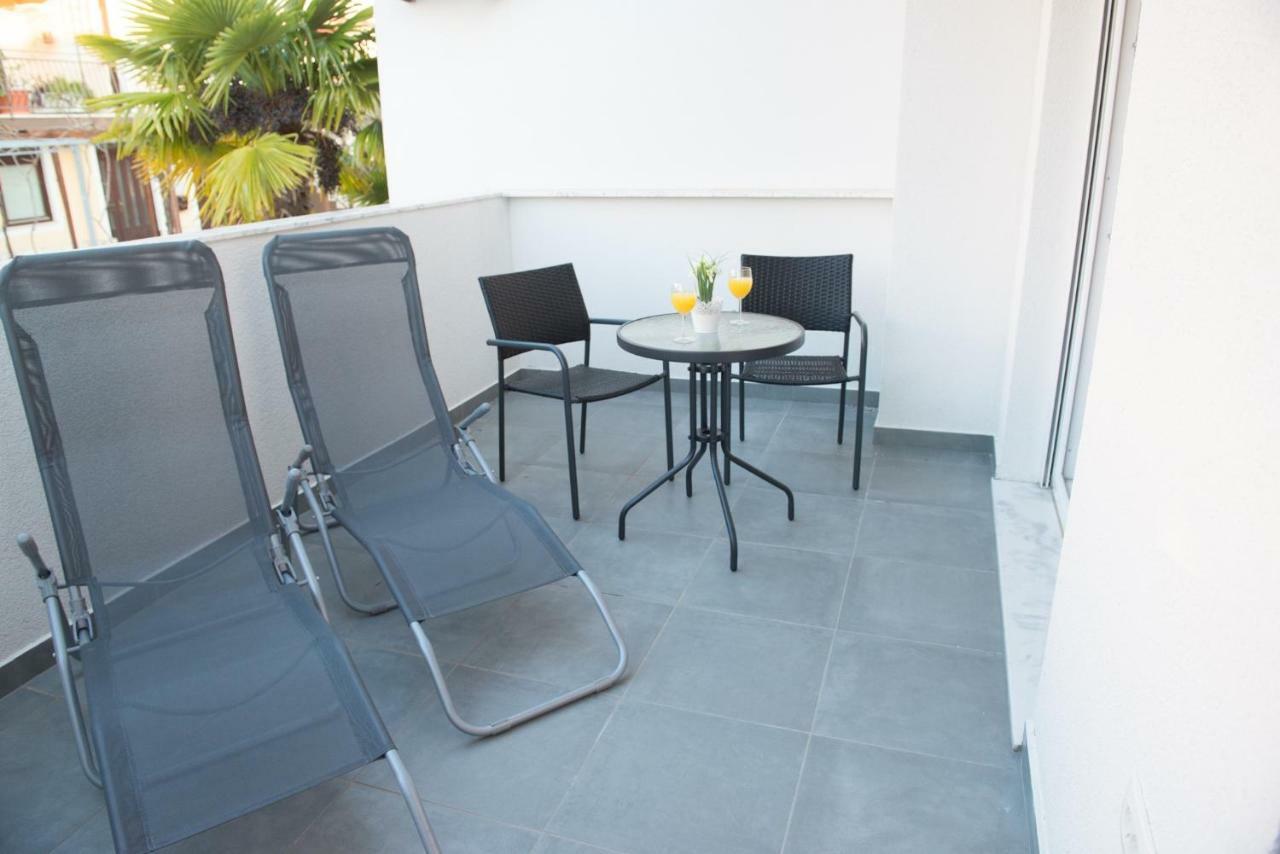 Apartma Rene Portoroz Exterior photo